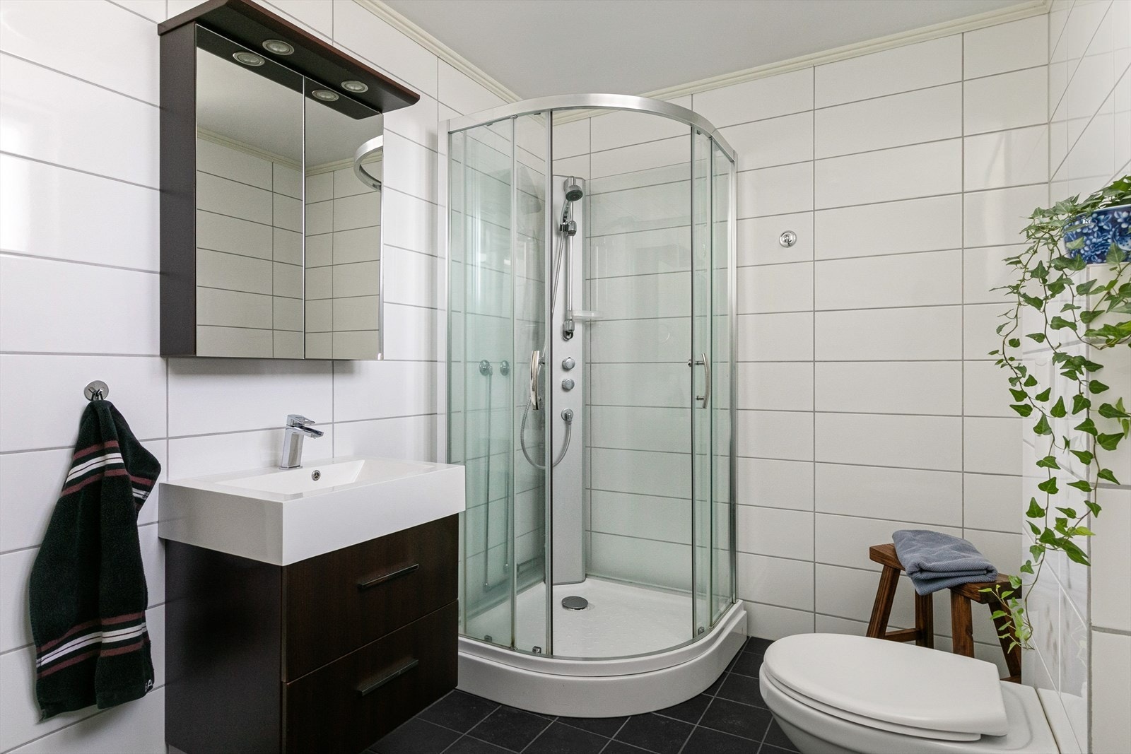 1.etg Bad Galleribilde