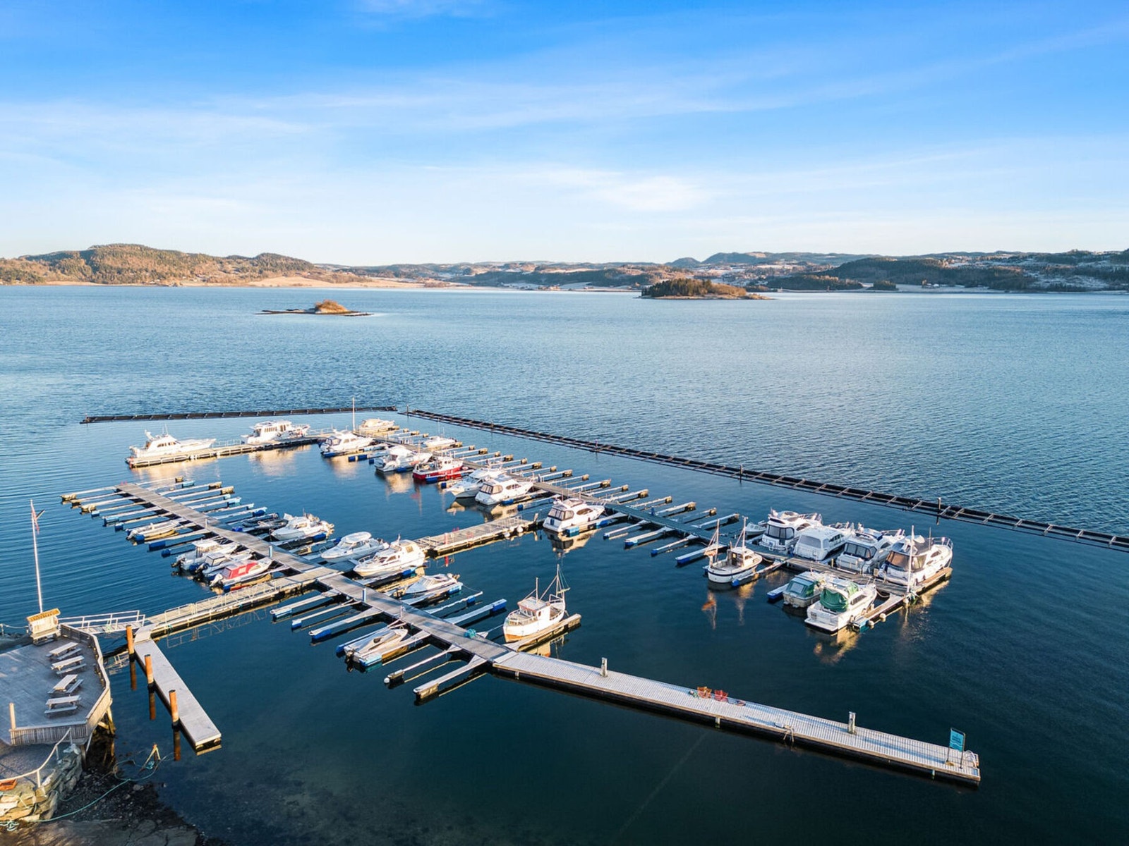 Har man ikke båt i dag? Da kan det være fristende med det i framtiden med dette som nabo. Galleribilde