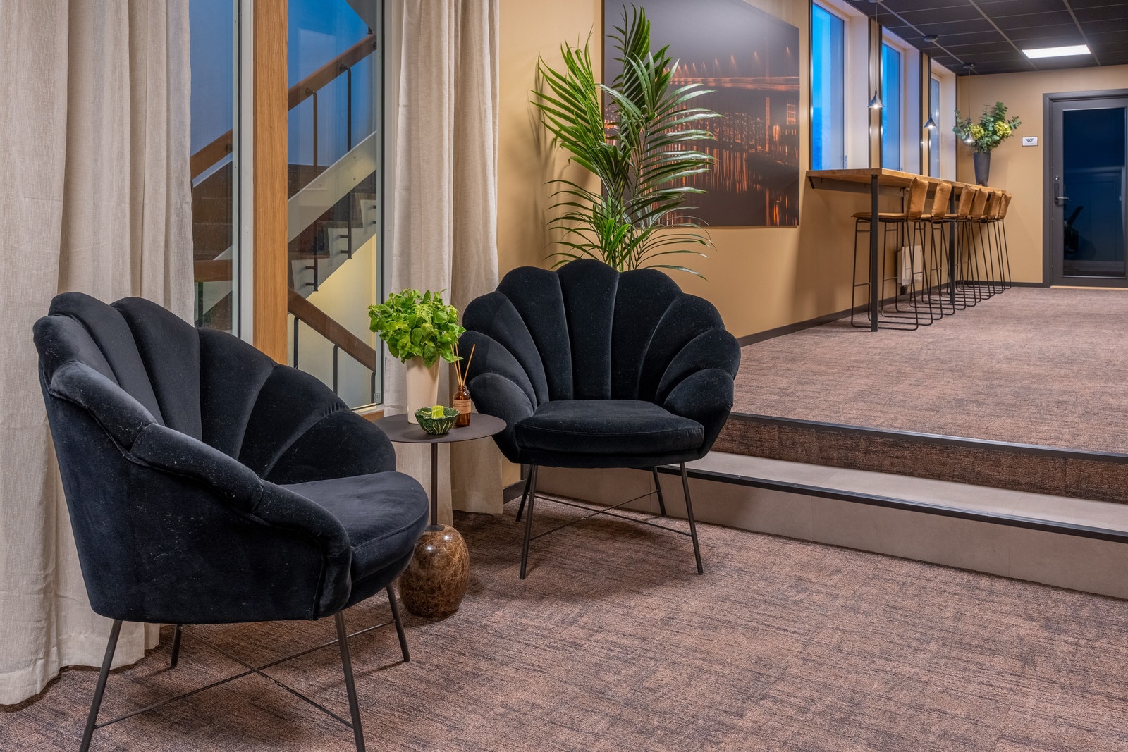 Lounge- og fellesarealet er åpent og eksklusivt Galleribilde