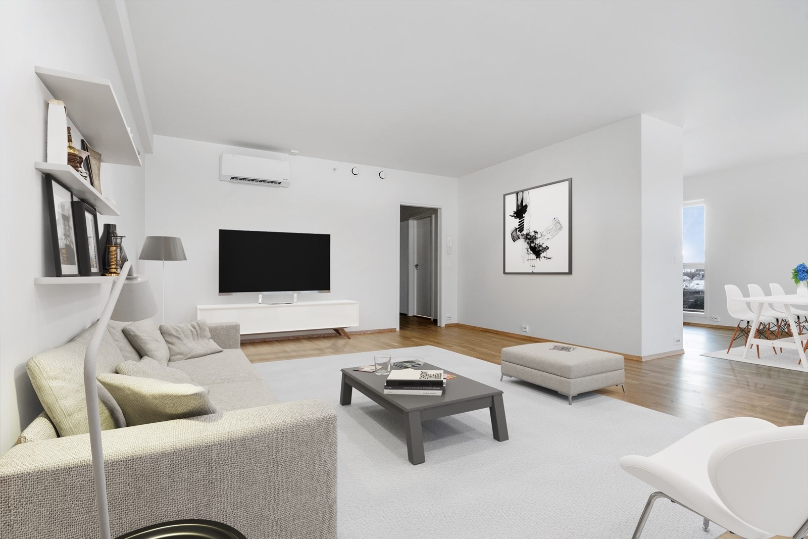 Romslig stue med flere møbleringsmuligheter. Illustrert med digital styling. Galleribilde