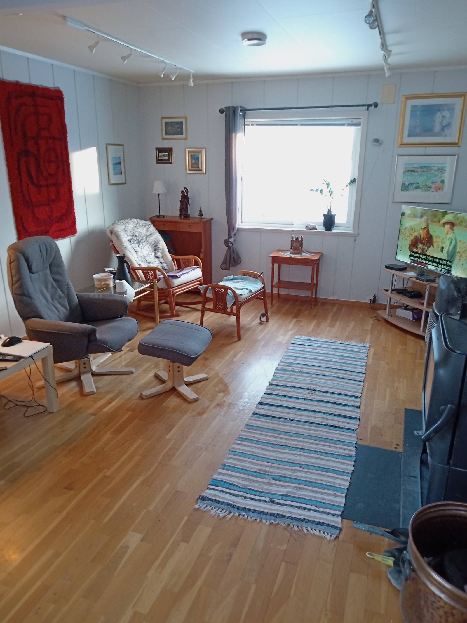 Fra Stua. Galleribilde