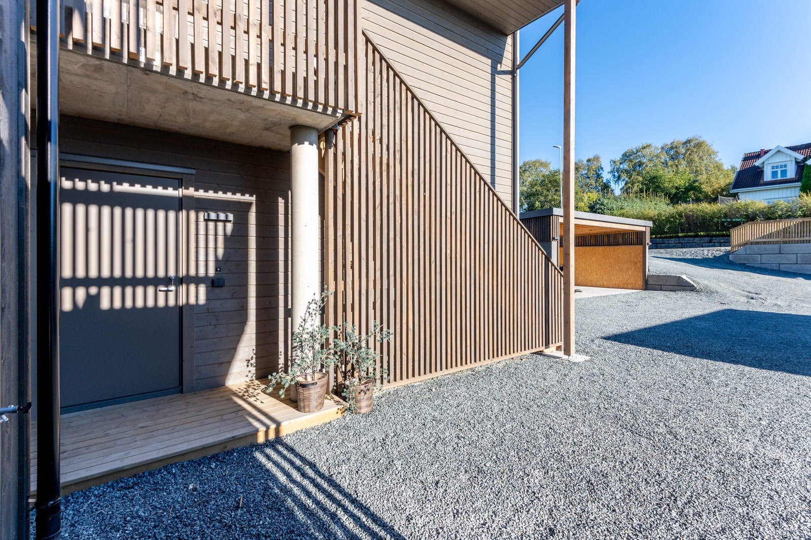 Inngangsparti. Galleribilde