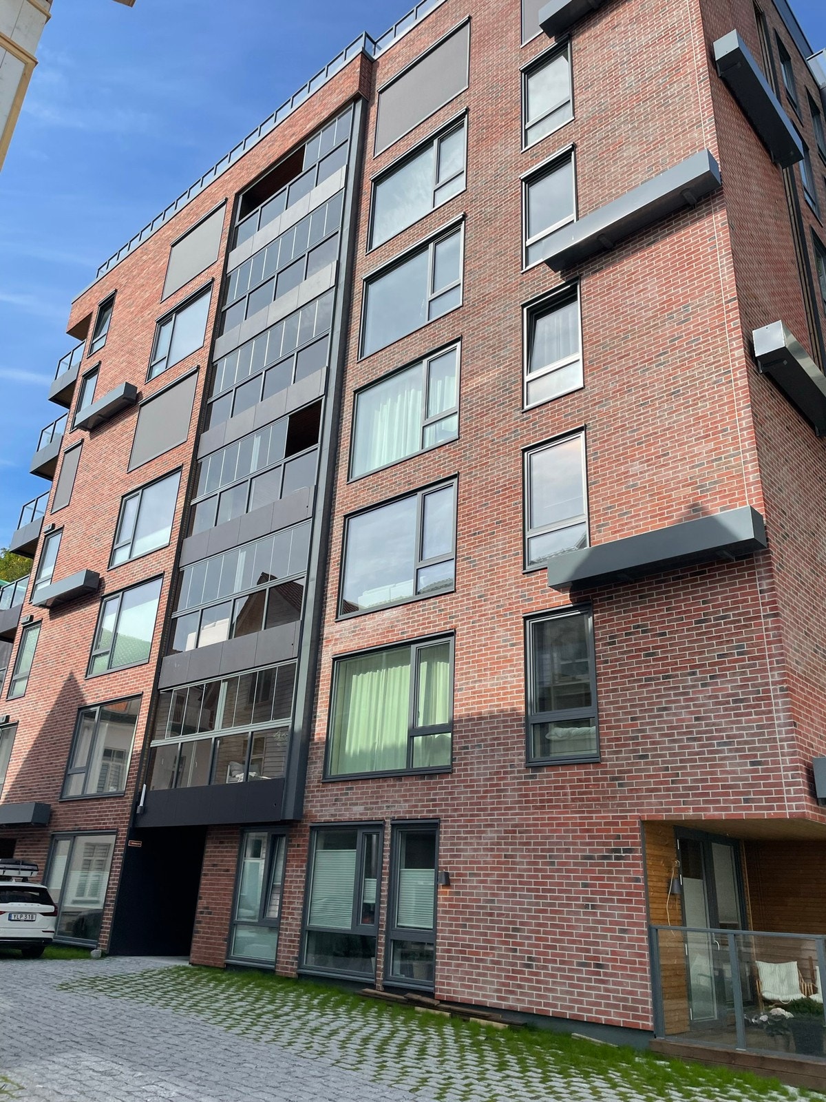 Leilighet ligger i 3 etasje. Galleribilde