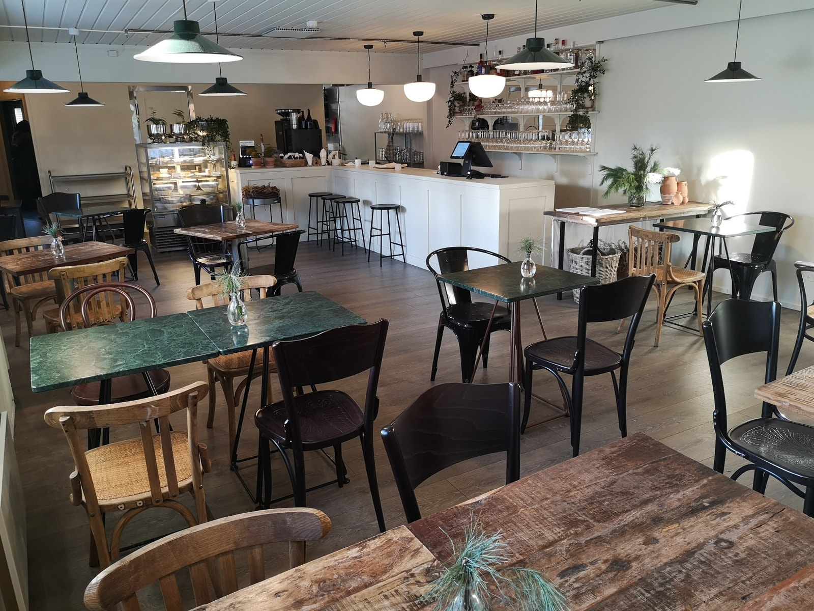 Omega restaurant Galleribilde