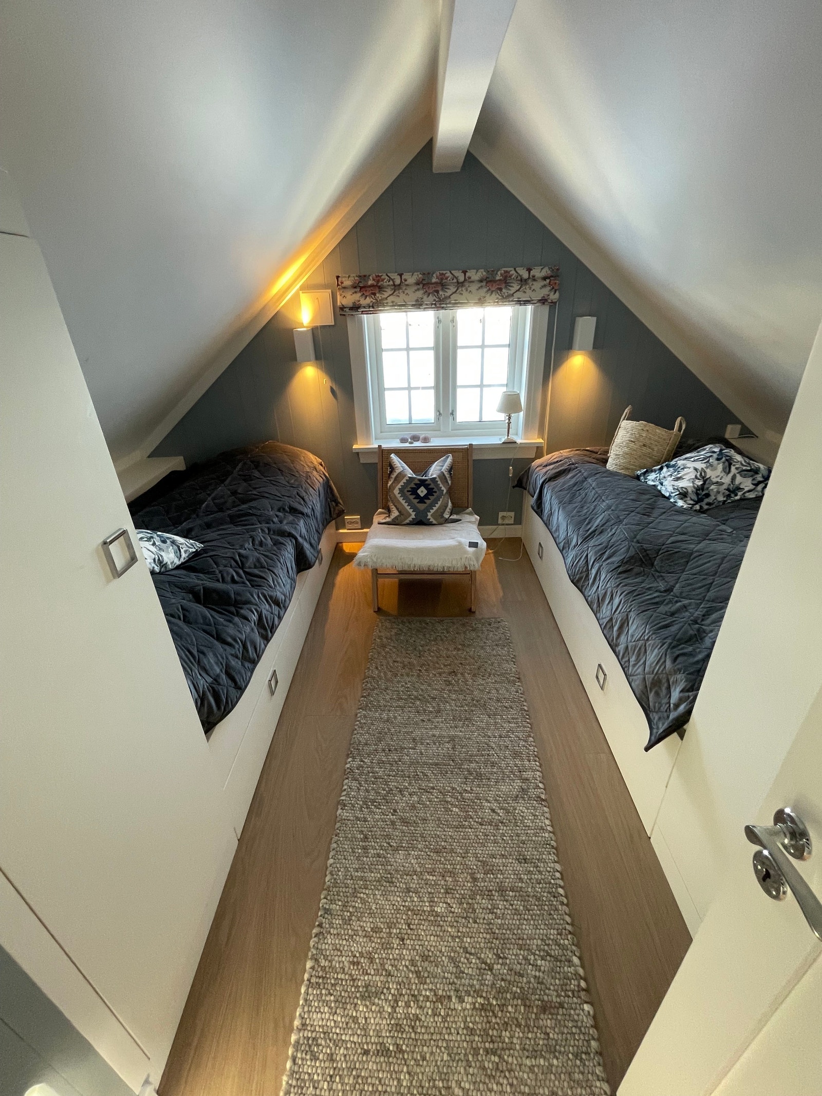 Hovedhus, soverom 2. etg Galleribilde