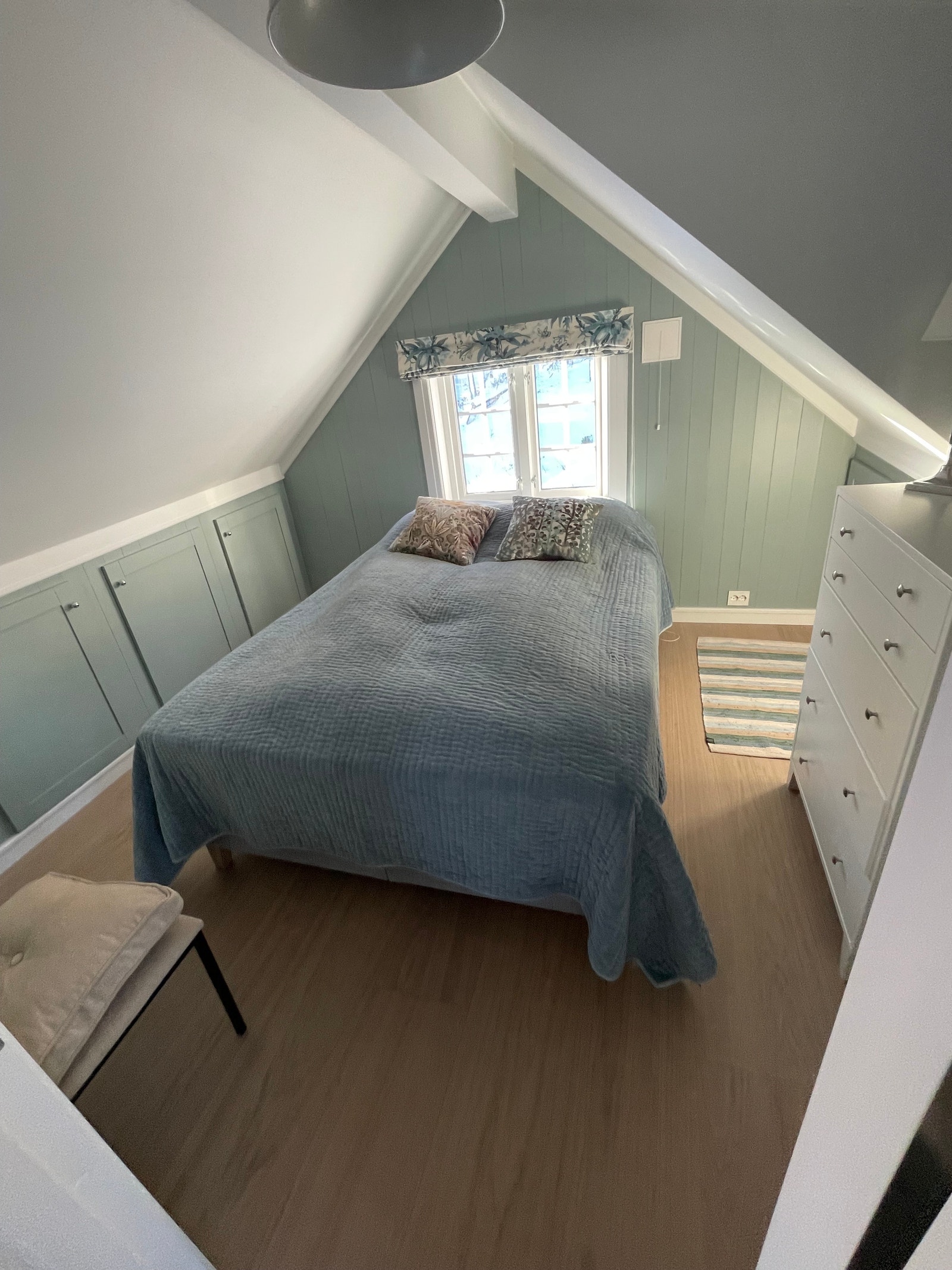 Hovedhus, soverom 2. etg Galleribilde