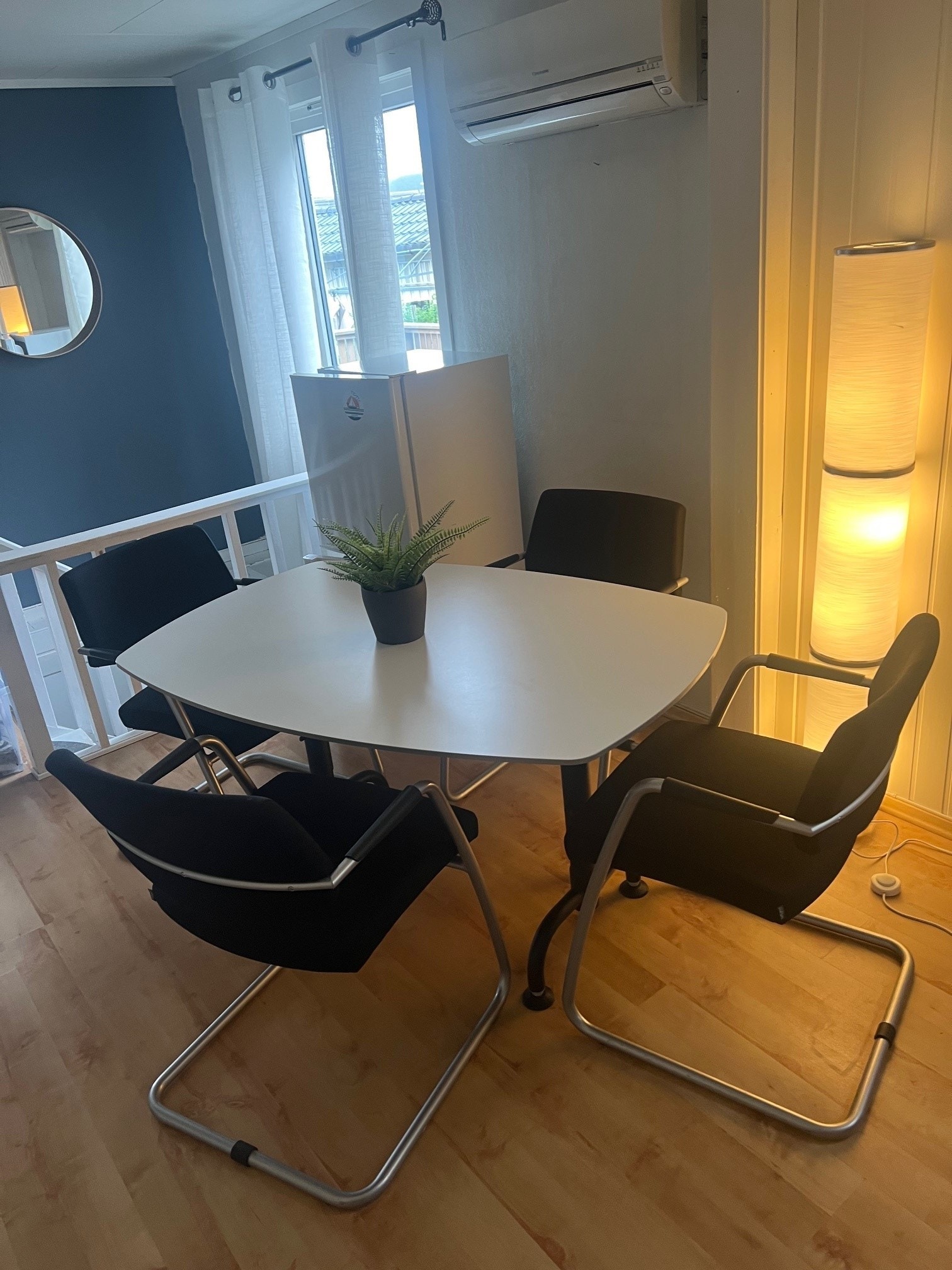 En av spise plassene Galleribilde