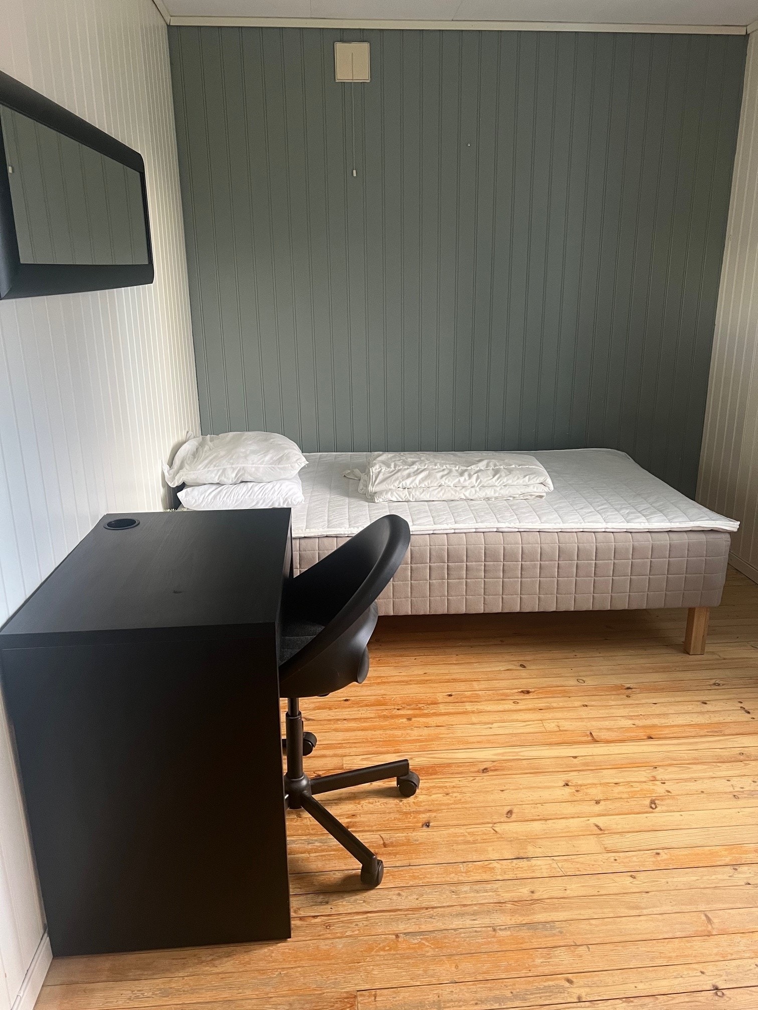 Soverom oppe Galleribilde