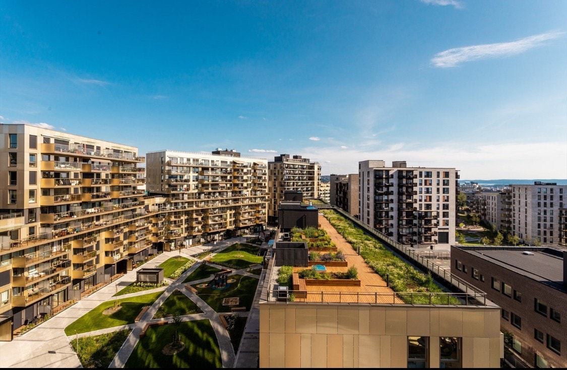 Bygget har flere felles takterrasser Galleribilde