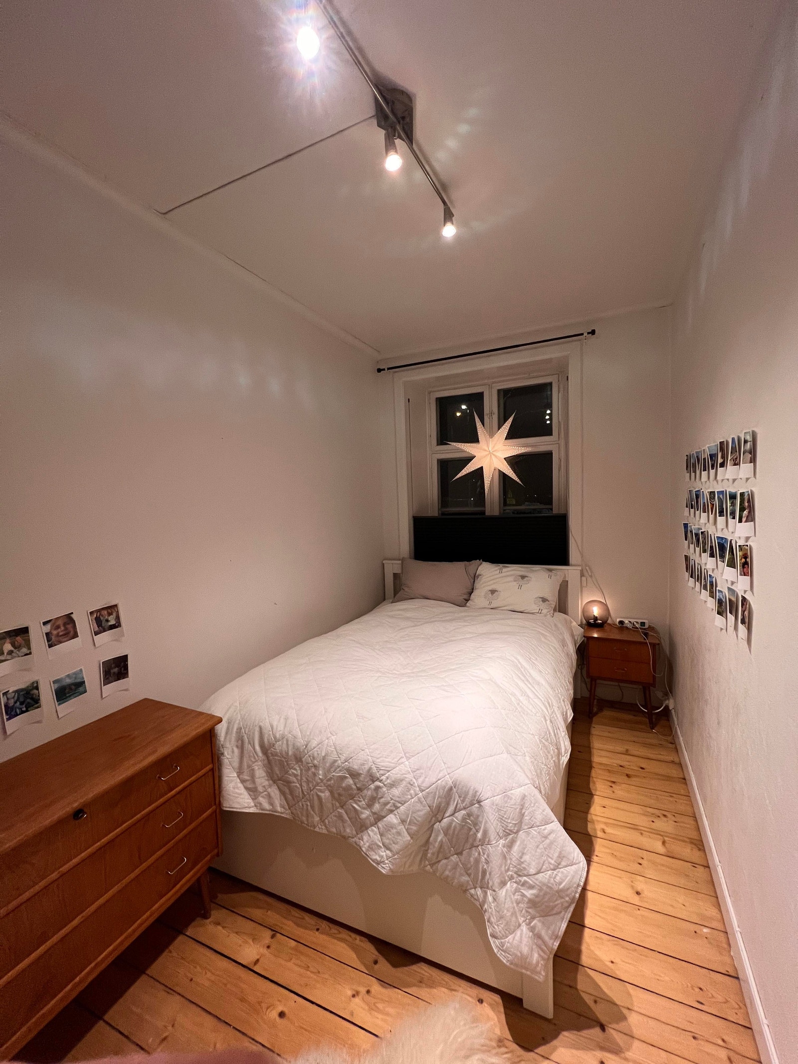 Soverom 1 - ledig - ca. 11m2 Galleribilde