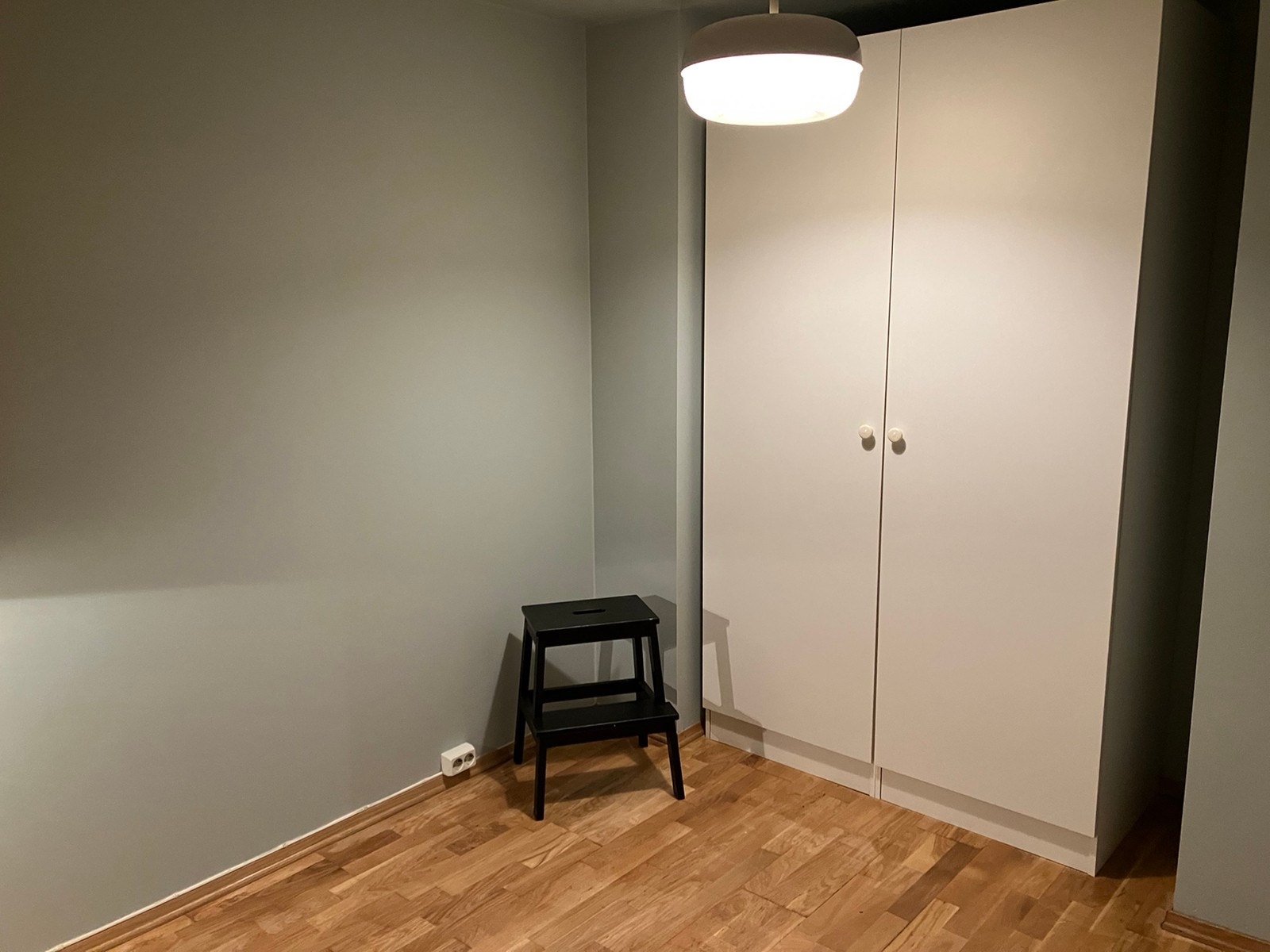 Skap på soverom Galleribilde