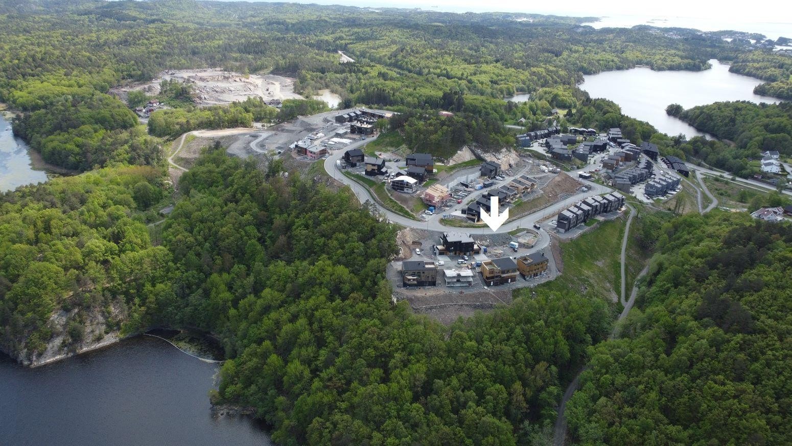 Oversiktsbilde mai 23 - tomt 29 er markert Galleribilde