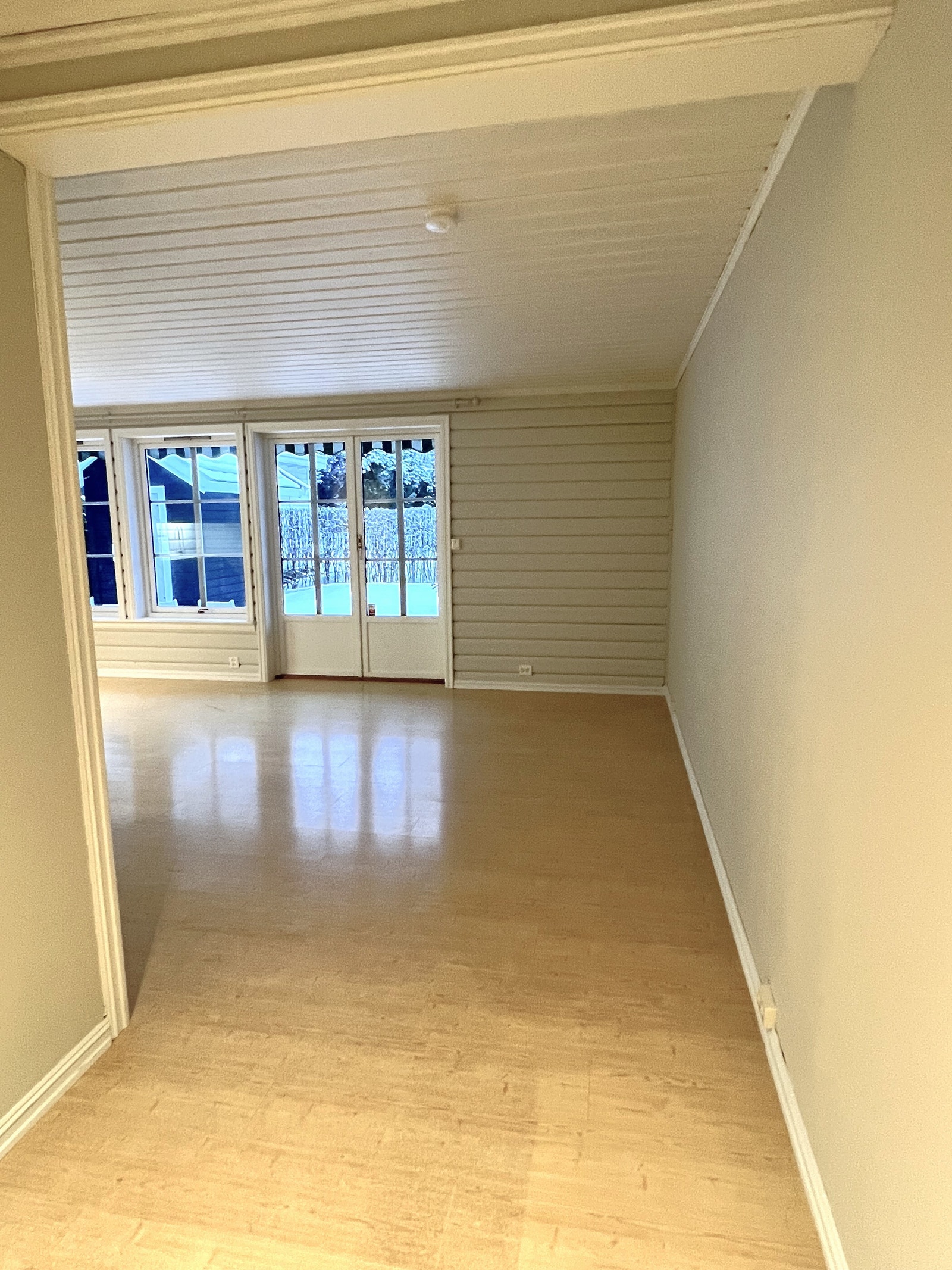 Fra gang mot stue/kjøkken-område Galleribilde