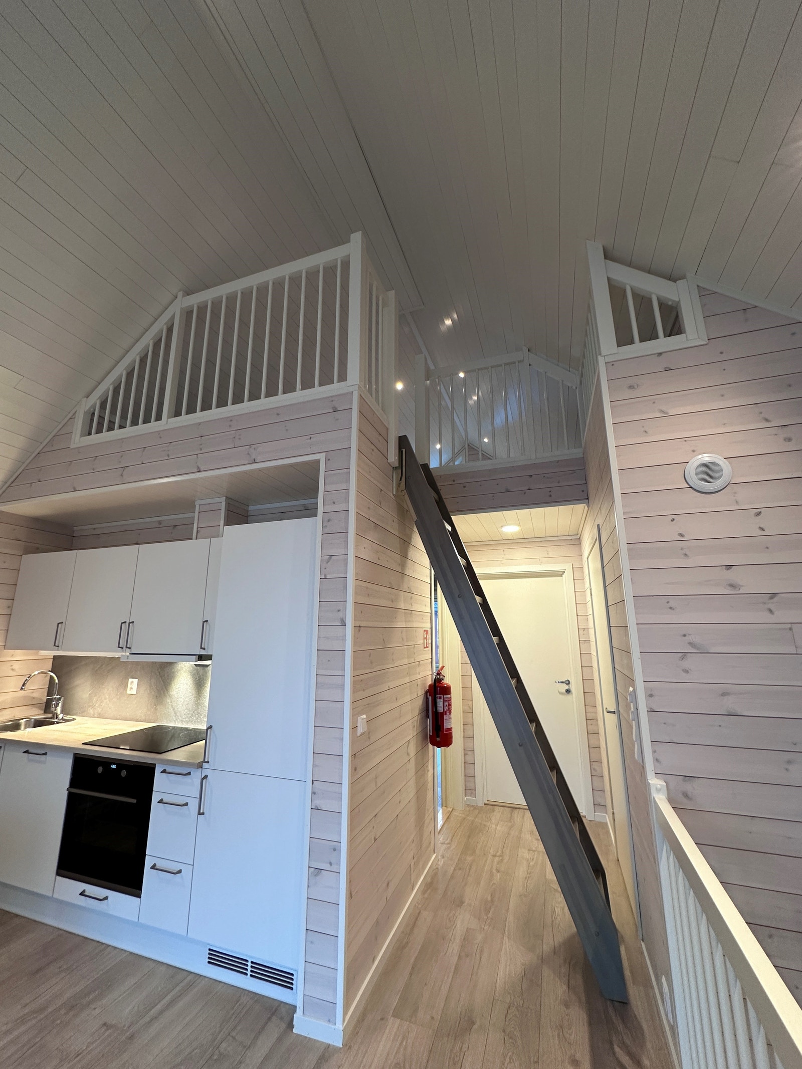 Stige opp til hems Galleribilde