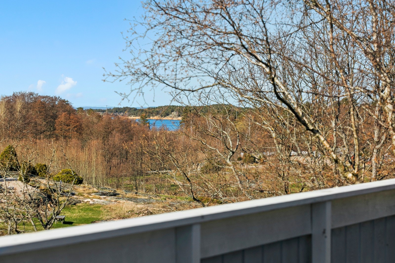 Fra denne verandaen er det sjøgløtt Galleribilde