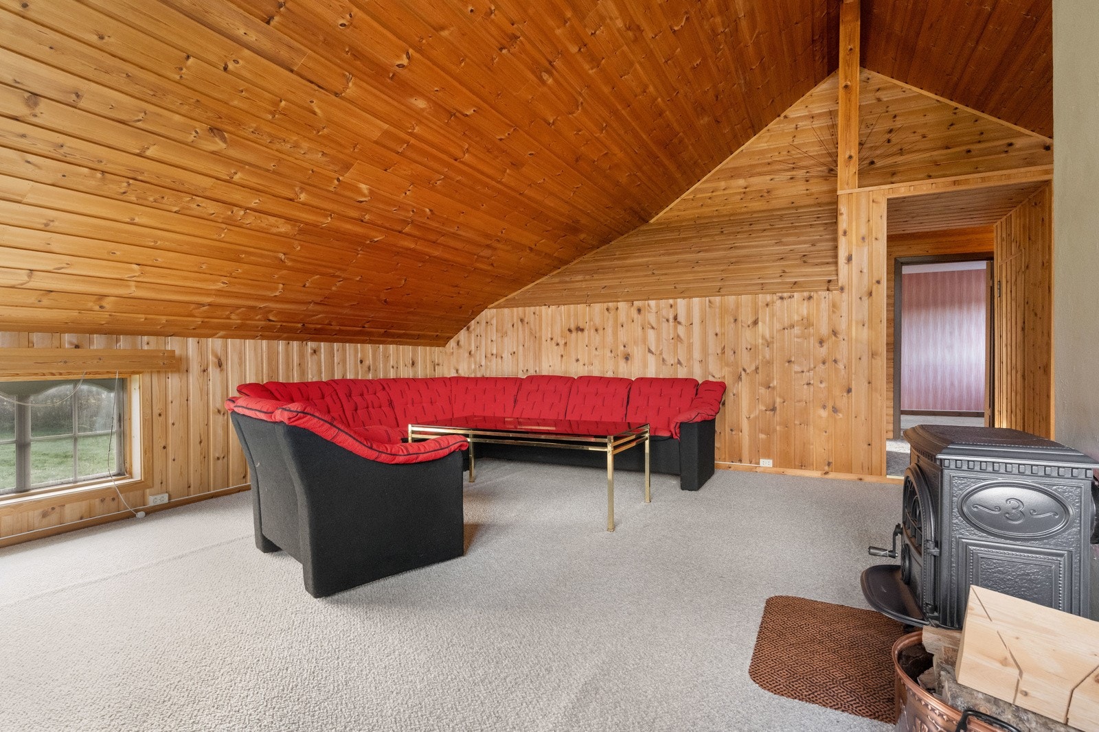 Koselig loftstue Galleribilde