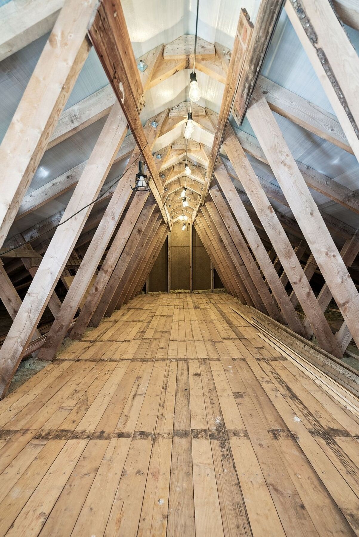 Loft over stall Galleribilde