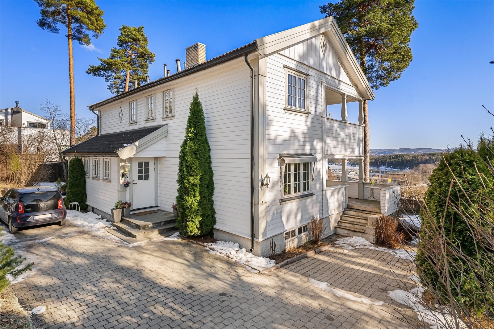 Vækerø terrasse 13 presentert av Fredrick A. Haarr i Nordvik eiendomsmegling Galleribilde