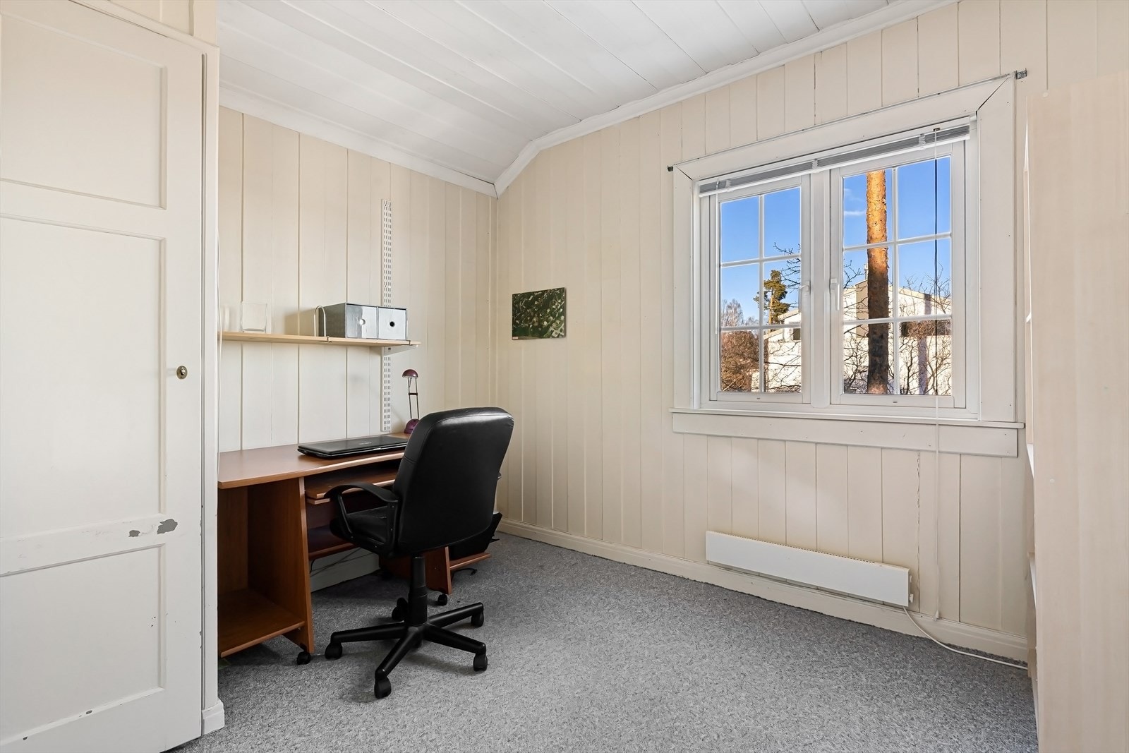 Kontor i 2. etg som også kan brukes som soverom. Galleribilde