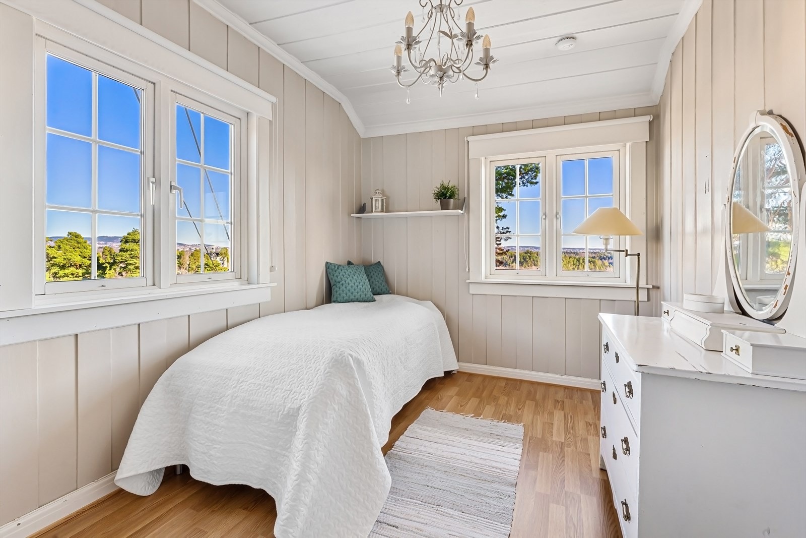 Soverom 2 i 2. etg. Galleribilde