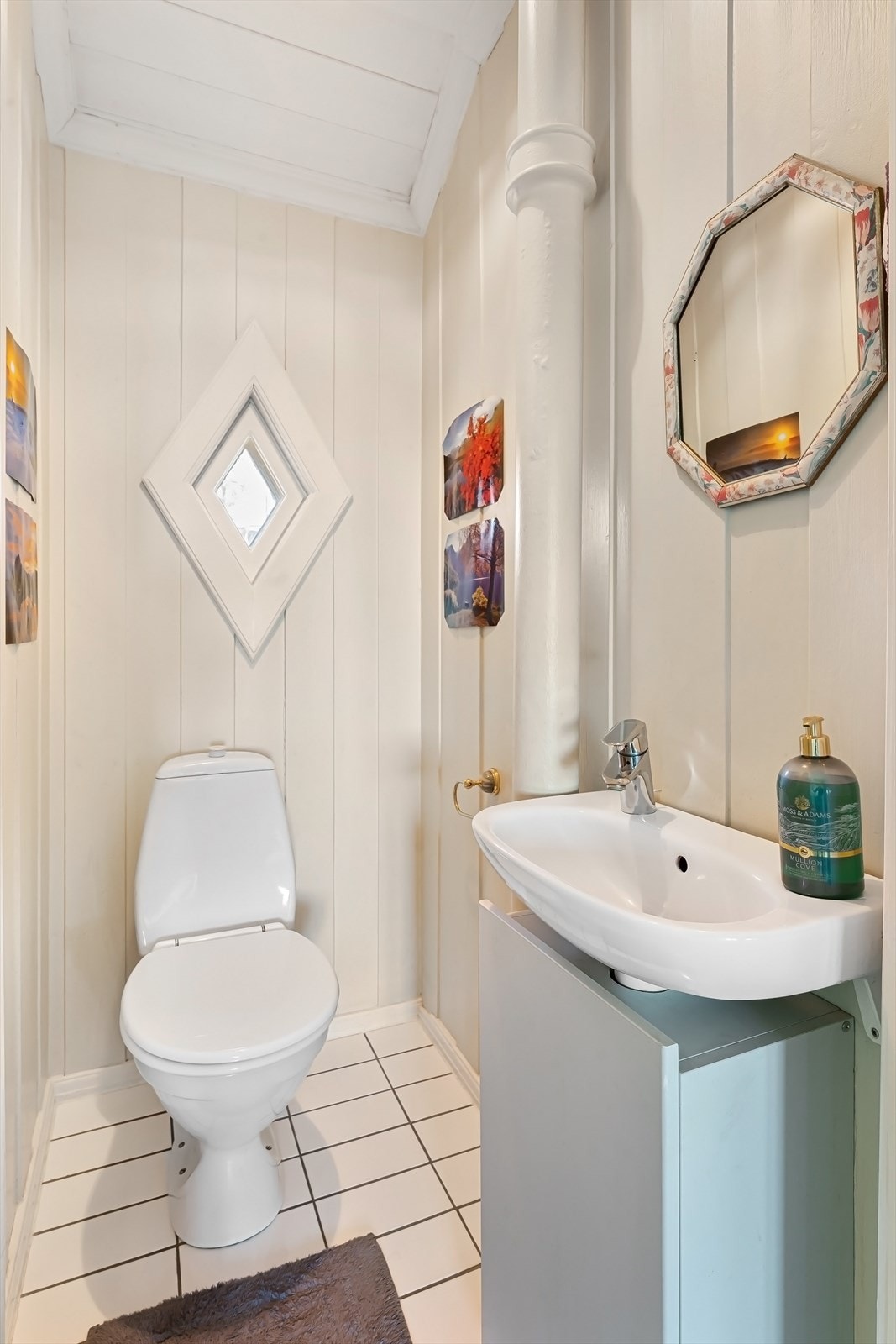 Toalett Galleribilde