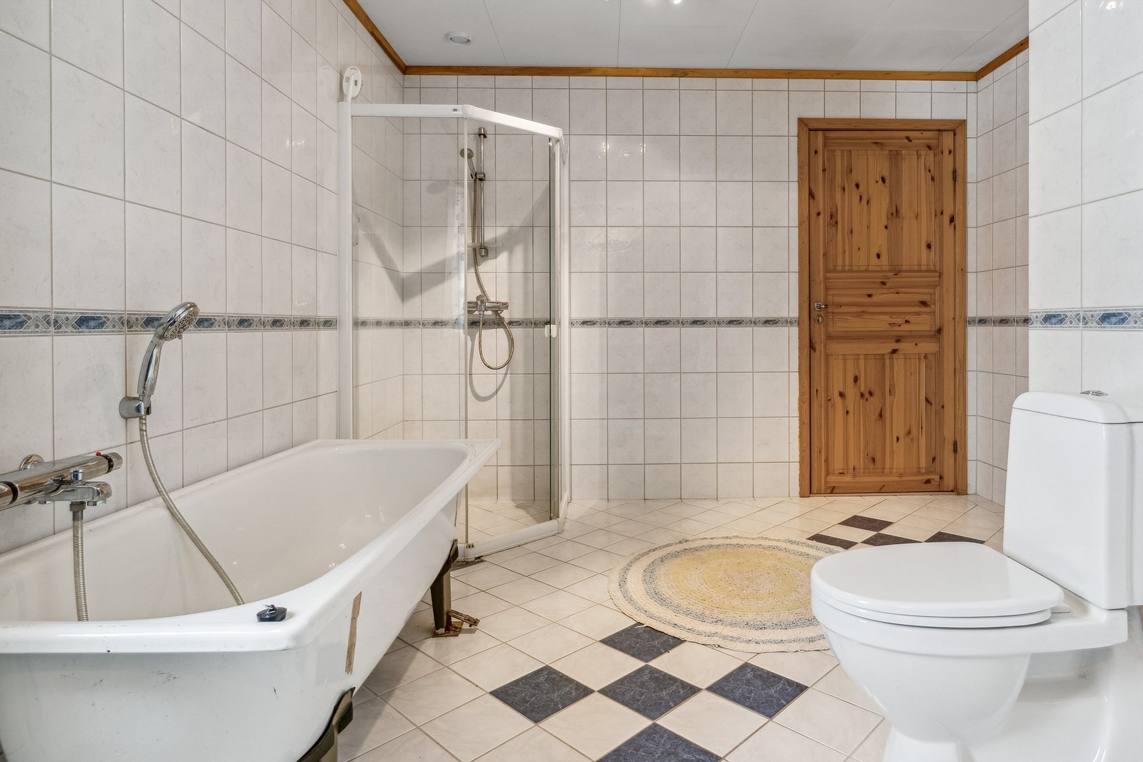 Romslig bad Galleribilde