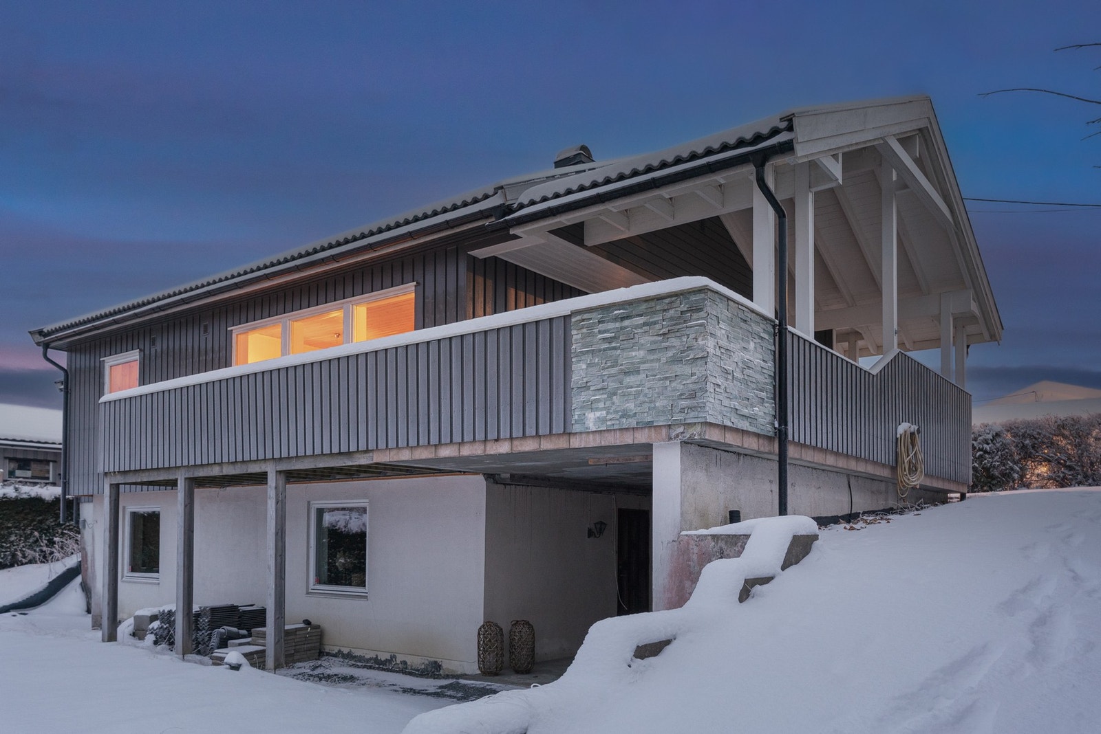 Bolig med mange muligheter over to plan Galleribilde