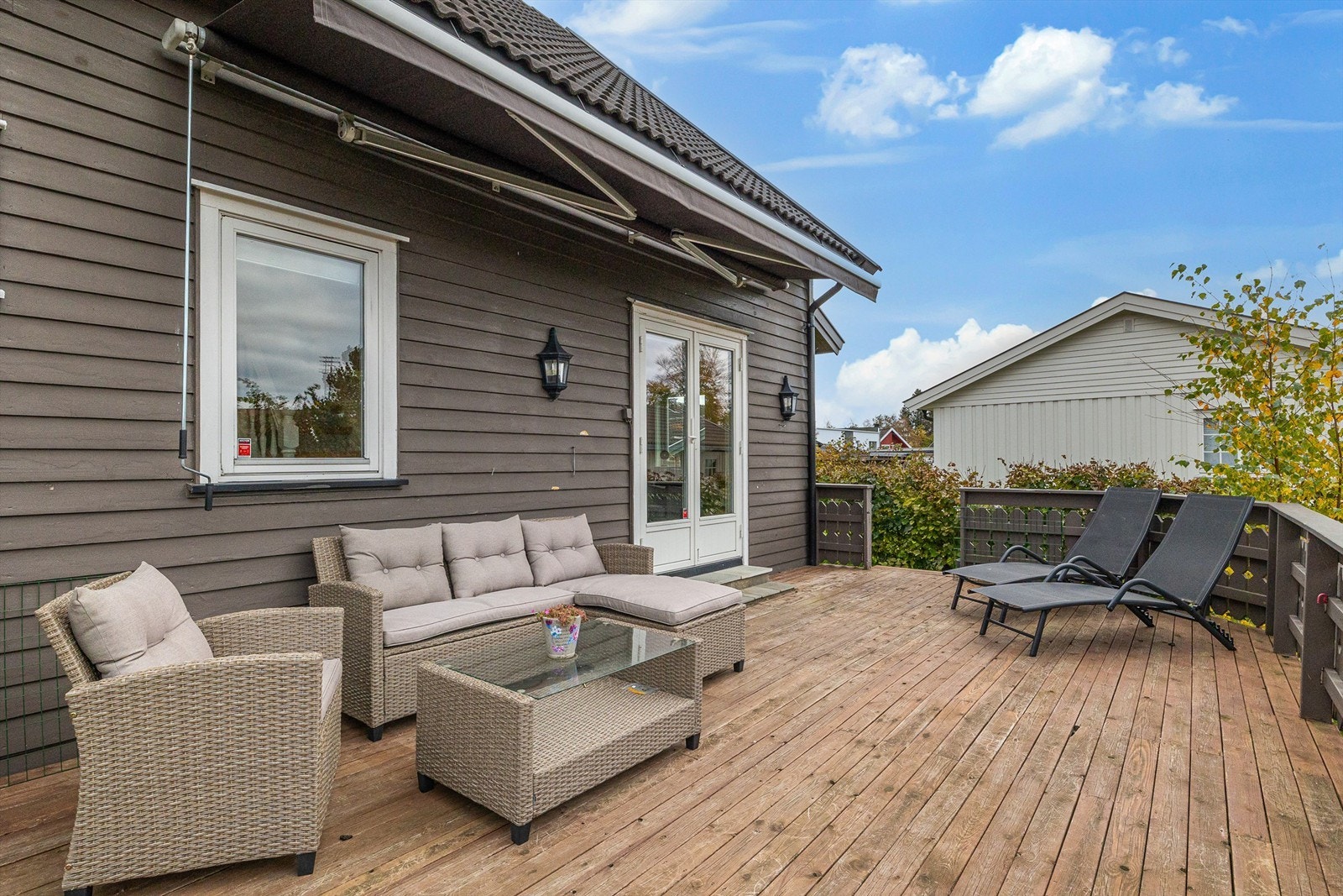 Solrik vestvendt terrasse Galleribilde