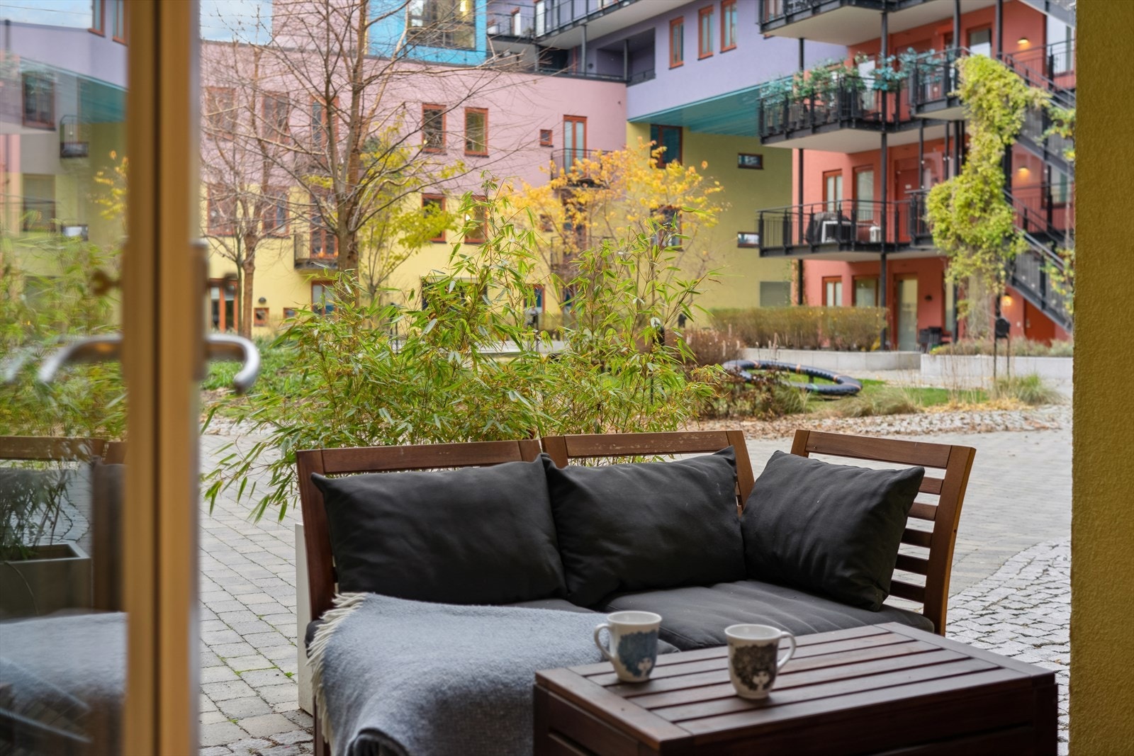 På markterrassen er det god plass til utemøbler og grill. Galleribilde