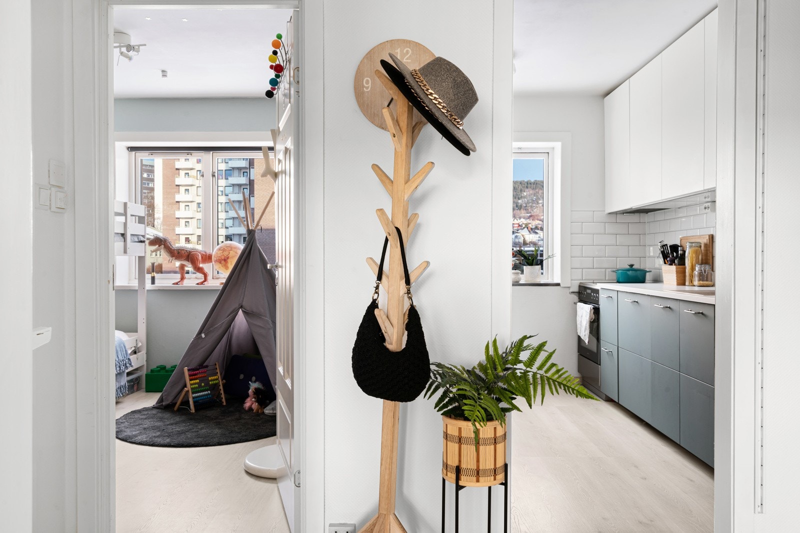 Behagelige overganger mellom rommene. Galleribilde