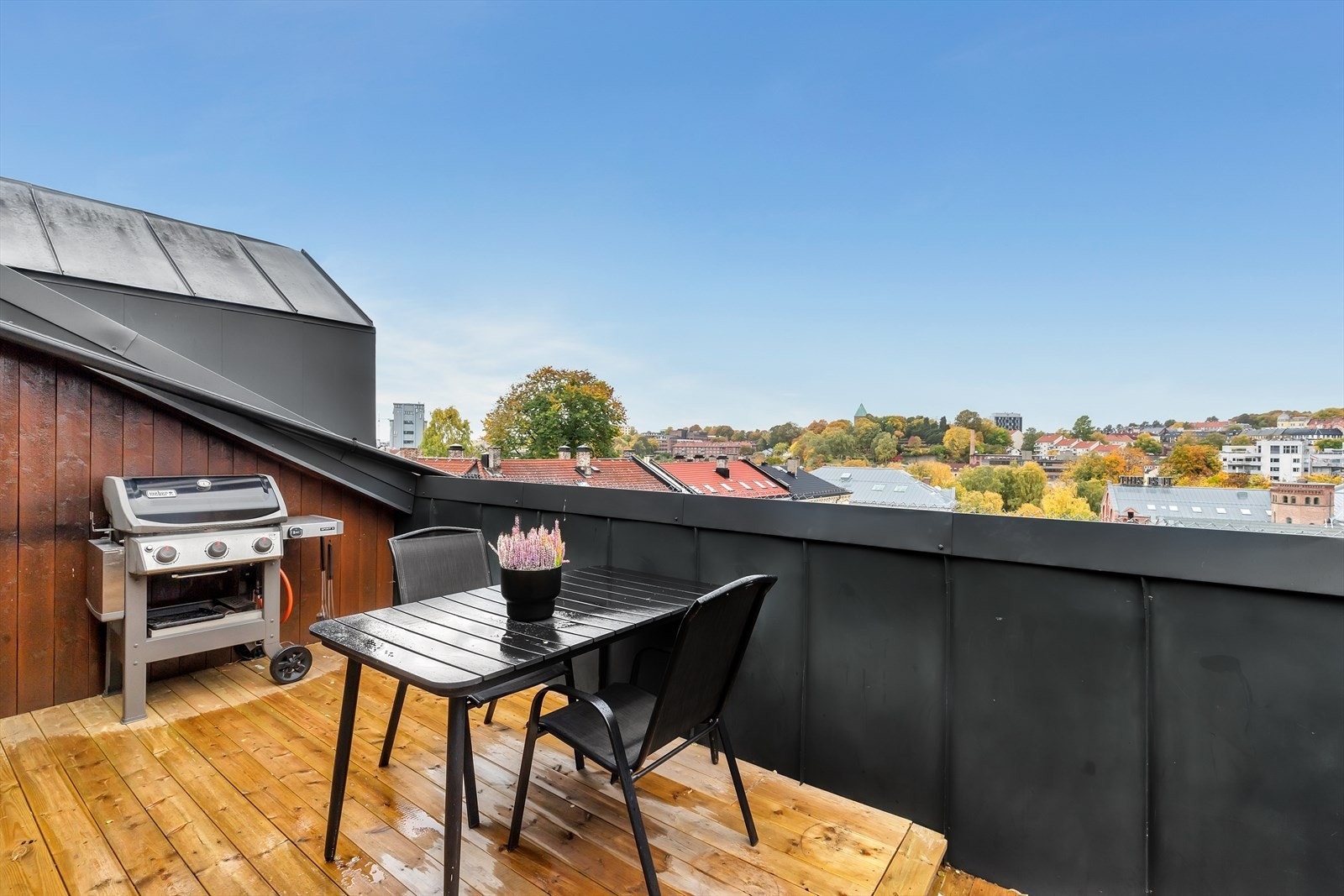 Her kan du nyte varmere vår- og sommerdager sammen med venner og familie Galleribilde