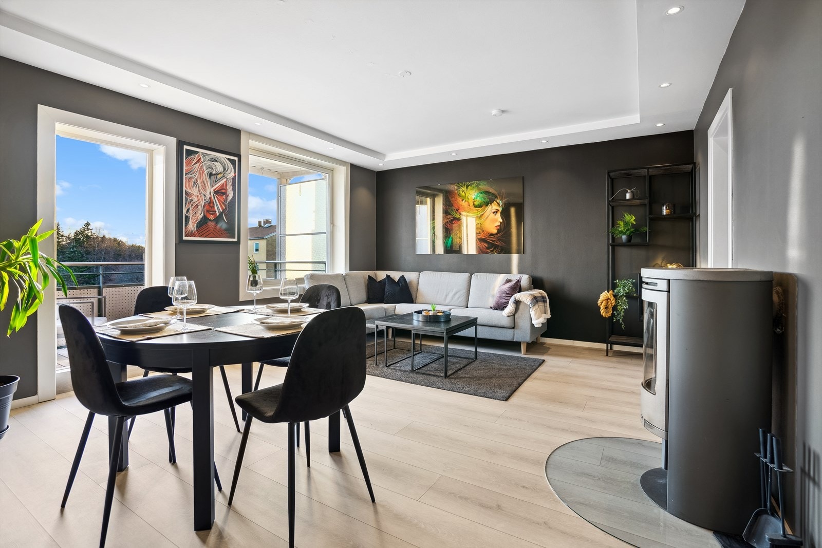 Kamila Rosiak v/DNB Eiendom har gleden av å presentere Glimmerveien 7! Galleribilde