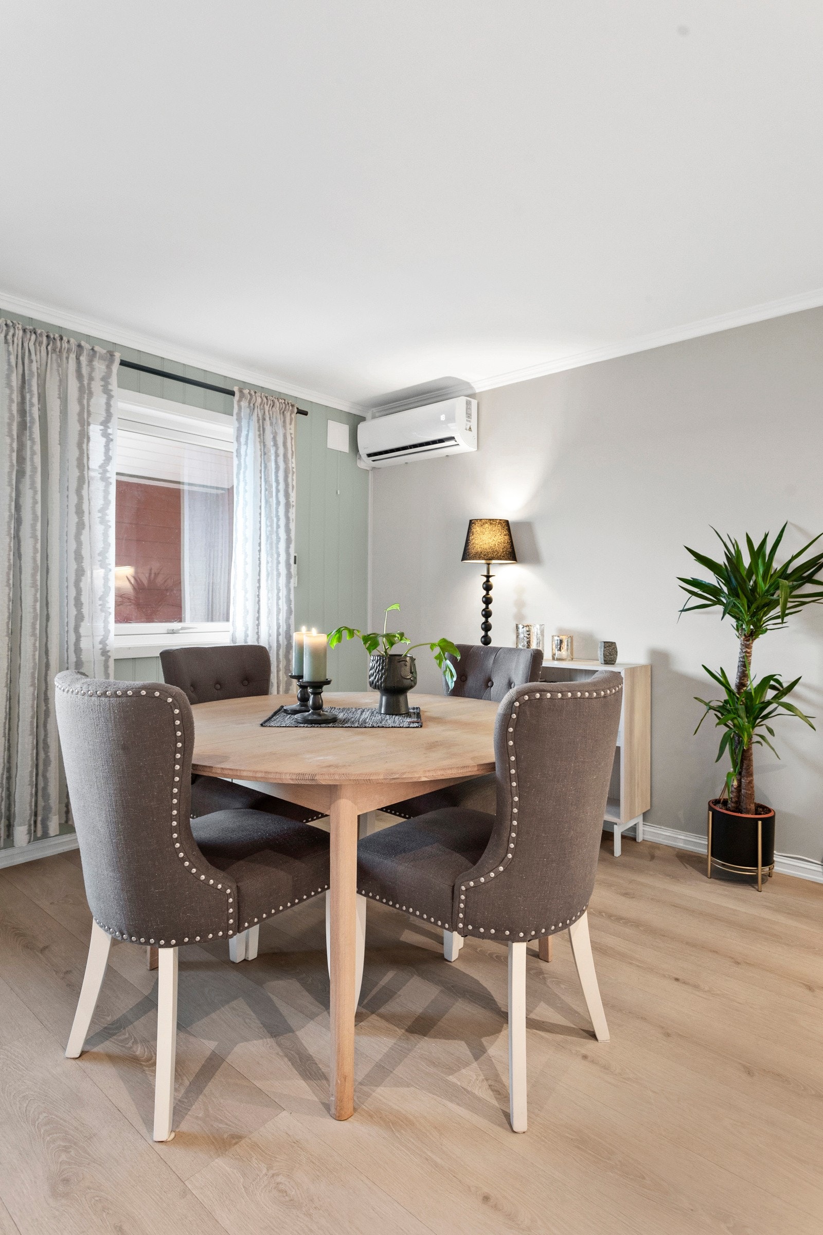 Spisestueavdeling Galleribilde