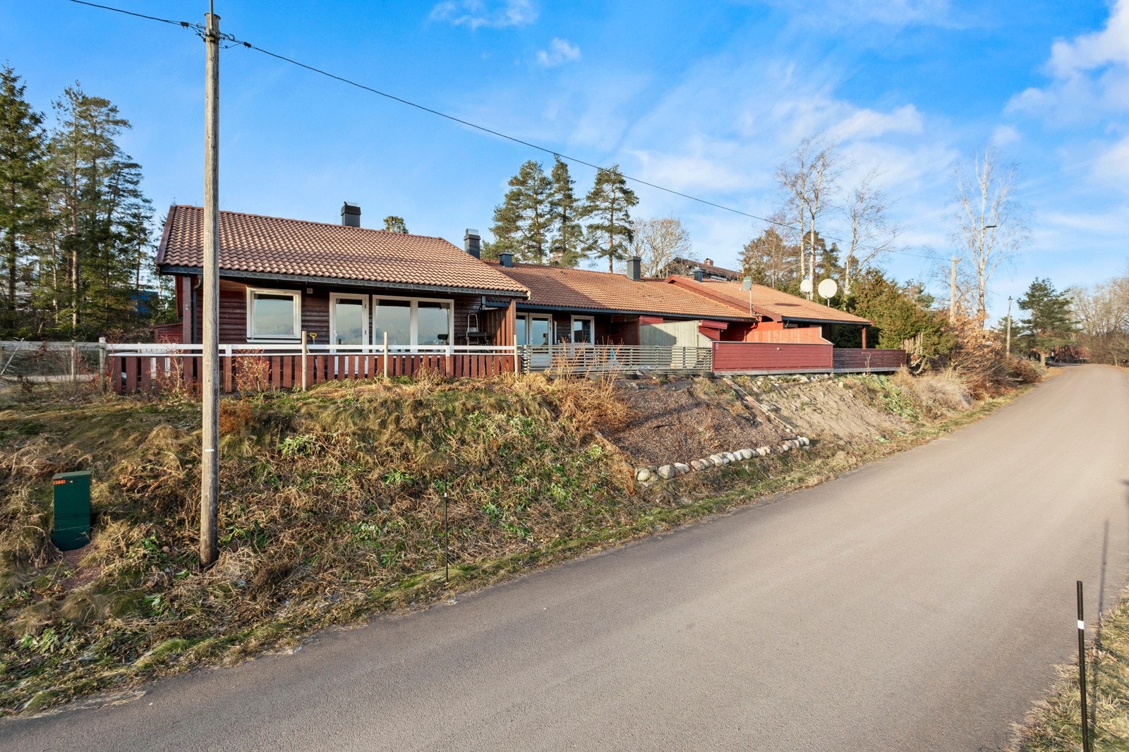 Fasade og gårdsplass Galleribilde