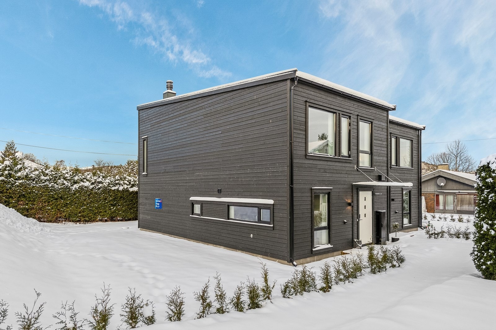 Ida Schjølberg v. Eiendomsmegler 1 ønsker velkommen! Galleribilde