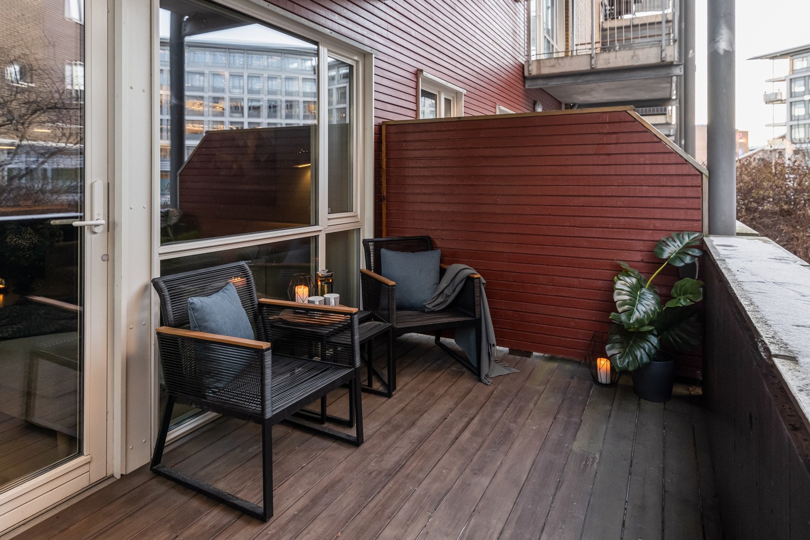 Egen terrasse på 6,8 kvm. Galleribilde
