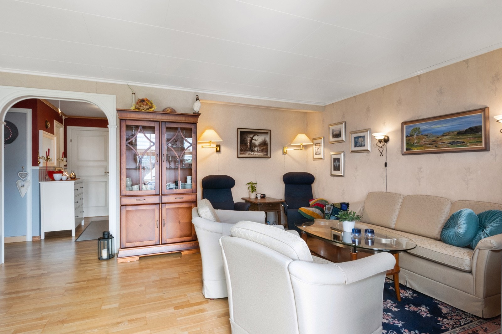 Stuen er et perfekt samlingspunkt for venner og familie Galleribilde