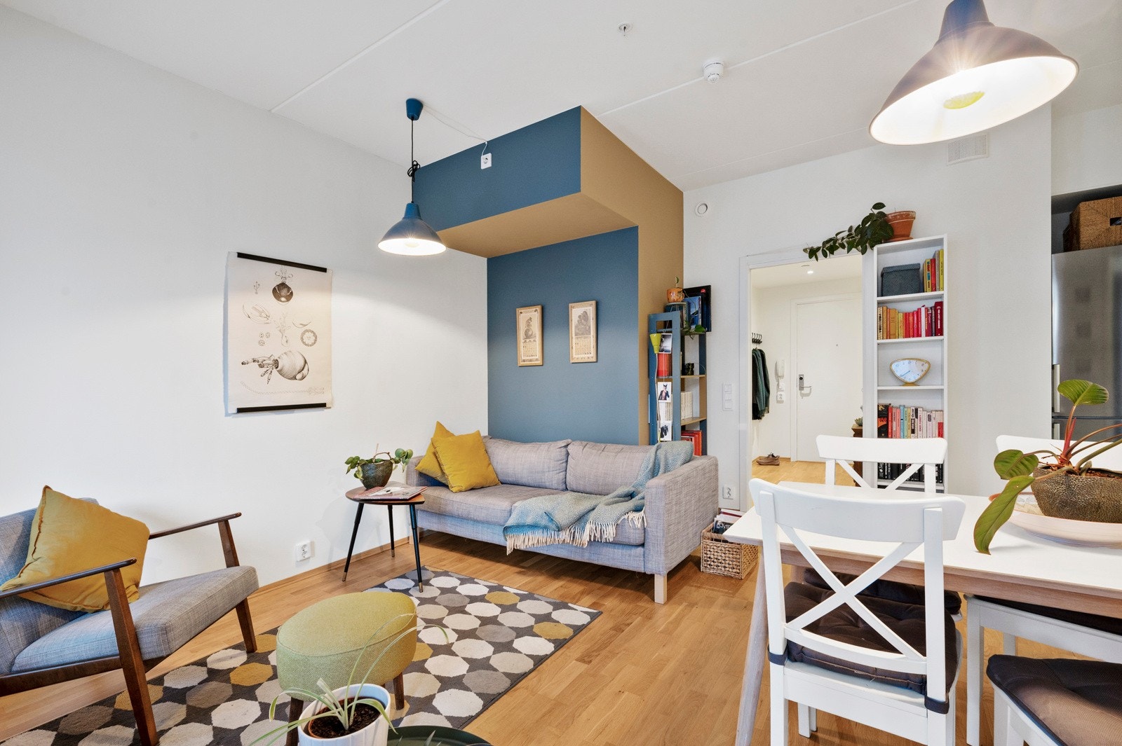 Stuen har hele 2,8m takhøyde! Galleribilde