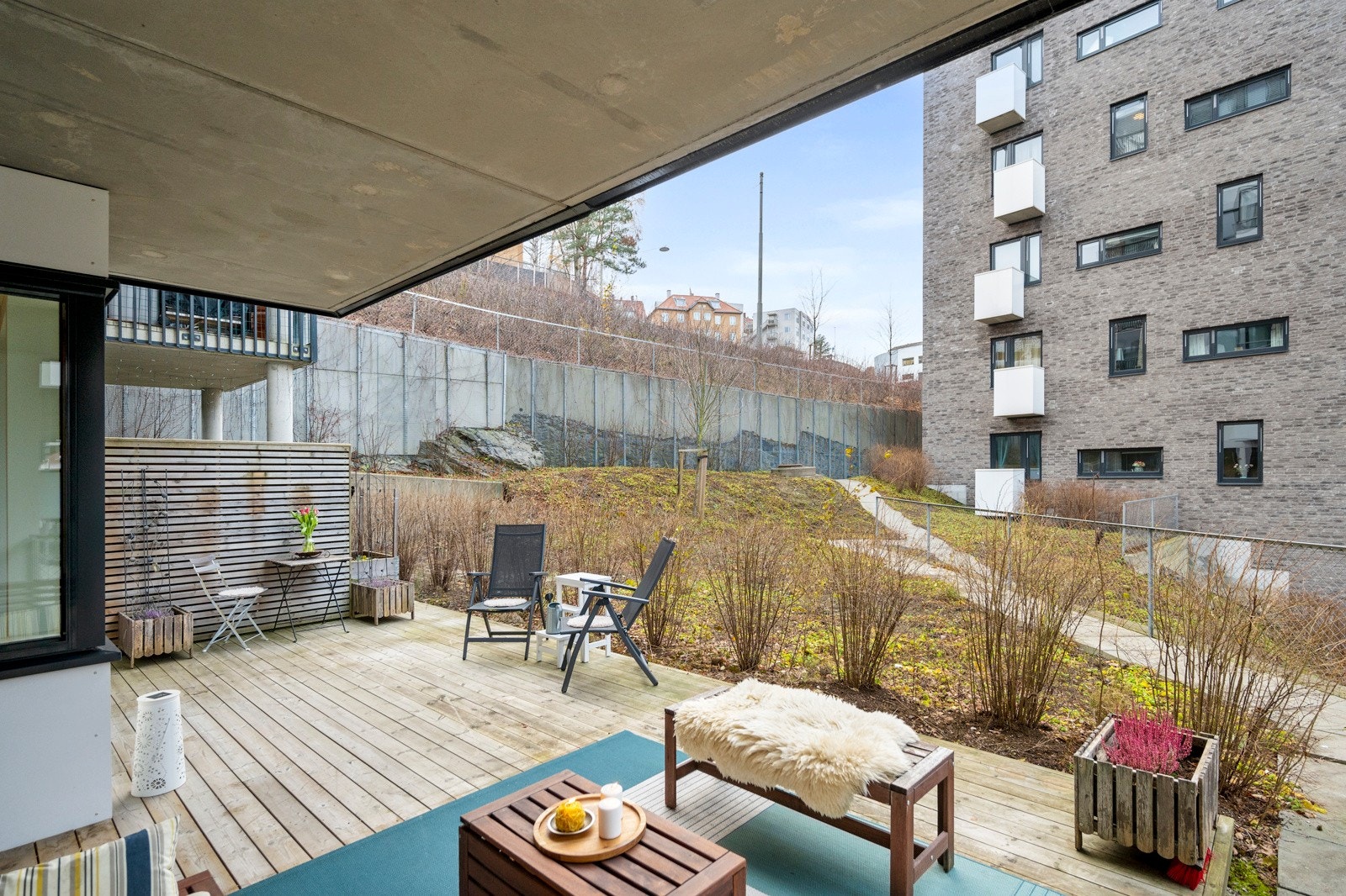 Be inn venner eller familie til en hyggelig sammenkomst en deilig sommerkveld! Galleribilde