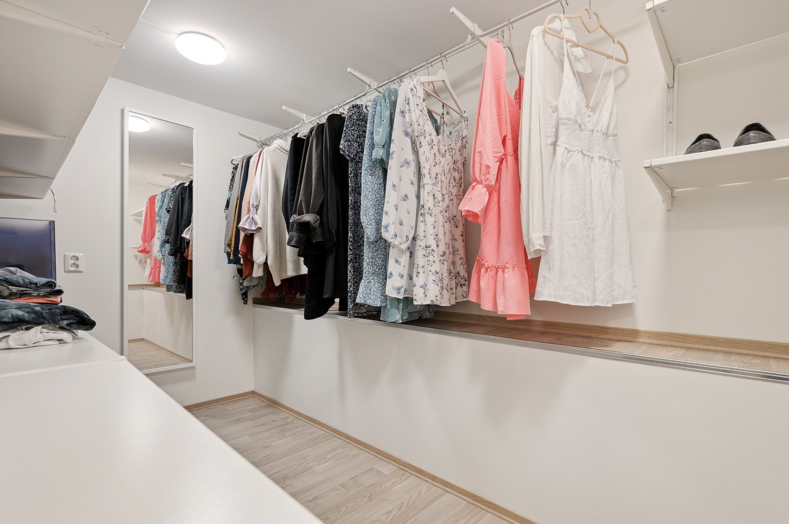 walk in closet Galleribilde