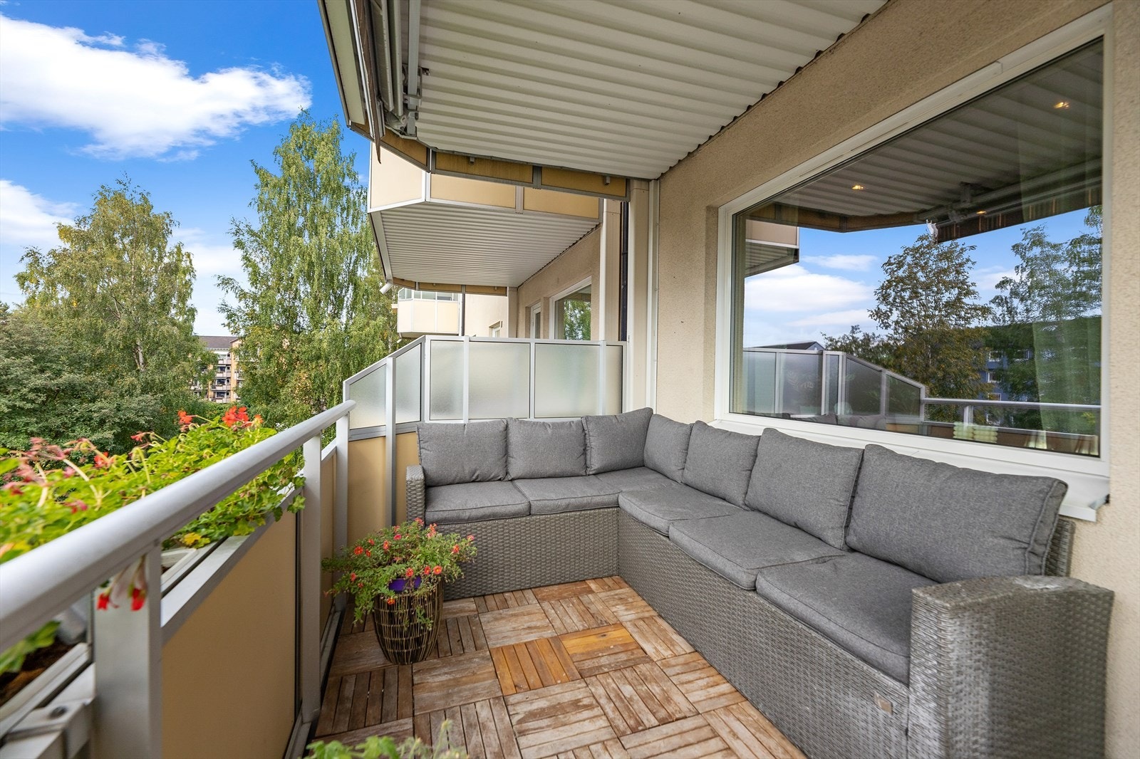 Plass til sittegruppe, grill mv. Galleribilde