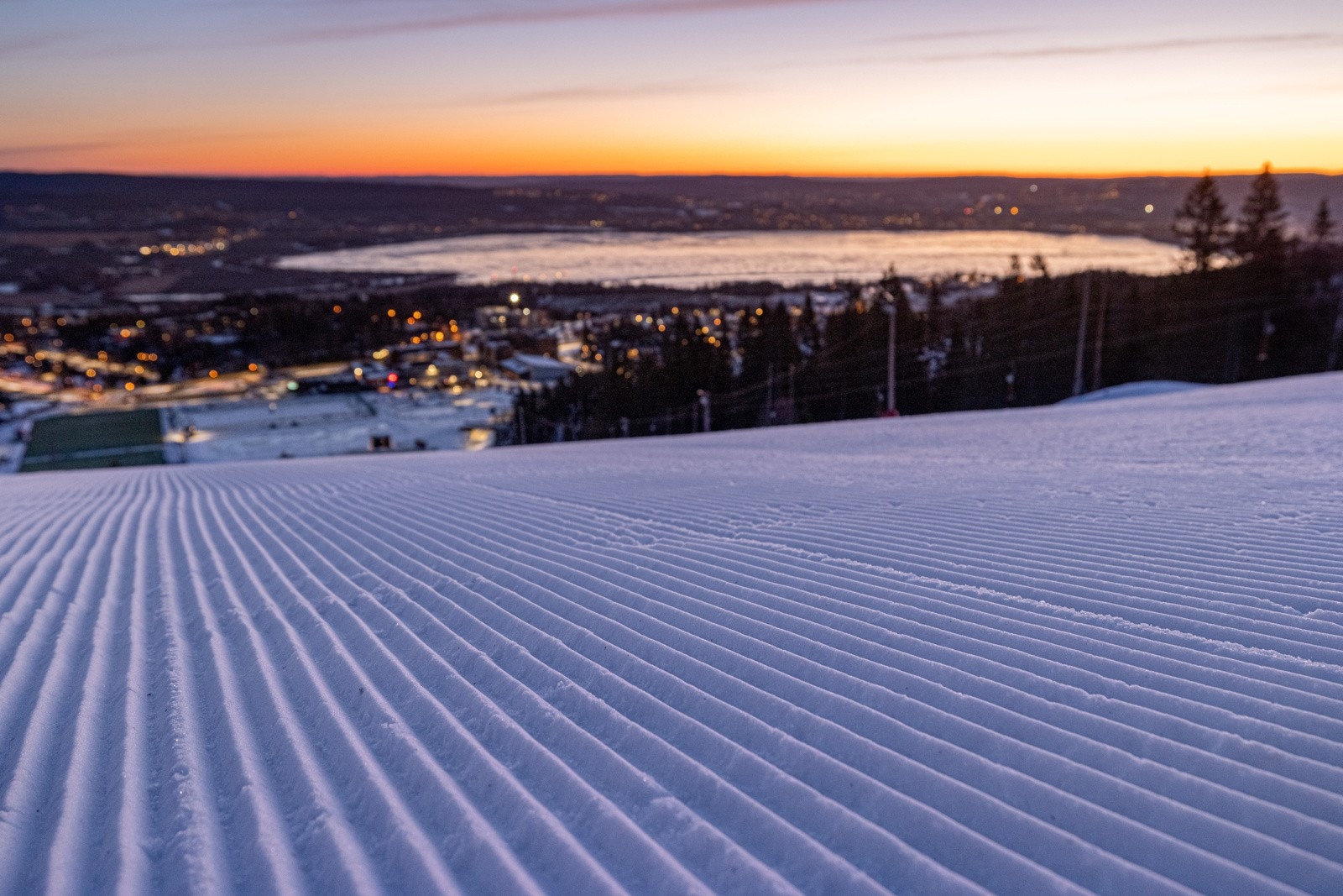 Marikollen idrettspark har et flott anlegg for alpint, hopp, aking og langrenn. Et supert sted for hele familien! Galleribilde