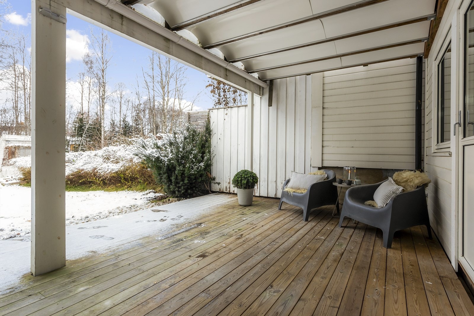 Terrasse. Galleribilde