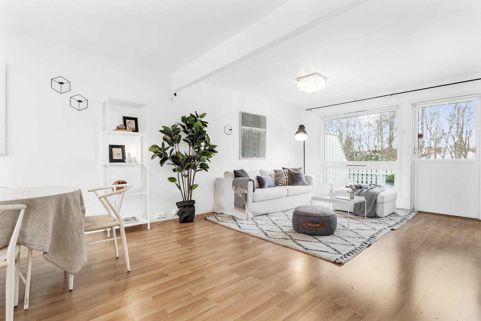 EiendomsMegler1 v/Marius Alstedt har gleden av å presentere Haugan Syd 27 Galleribilde