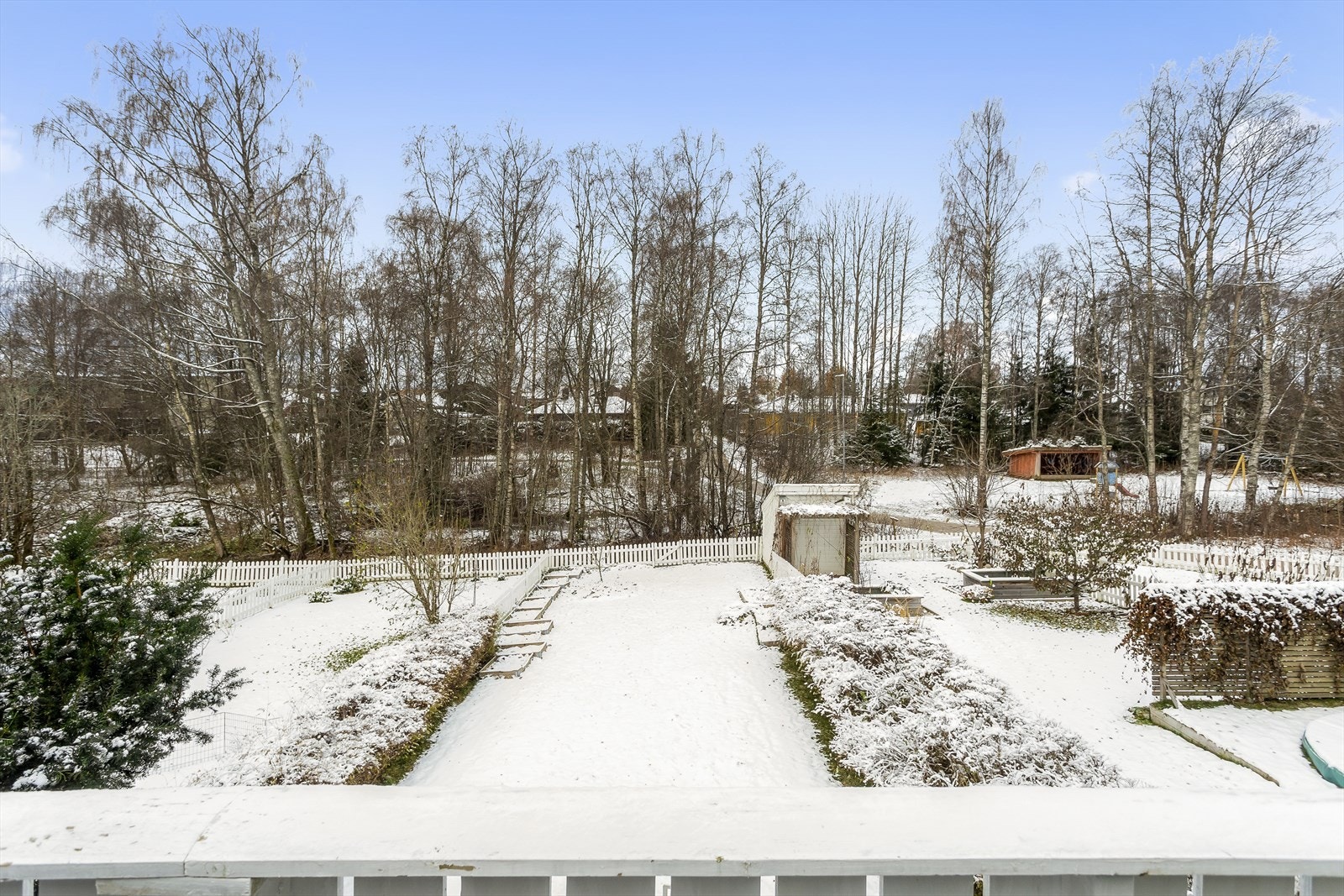 Fin utsikt fra verandaen. Galleribilde