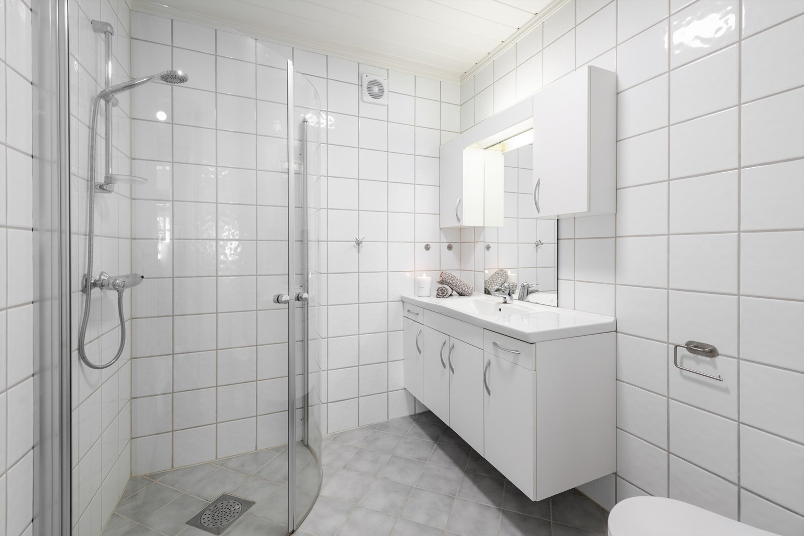 Bad, 1.etasje Galleribilde