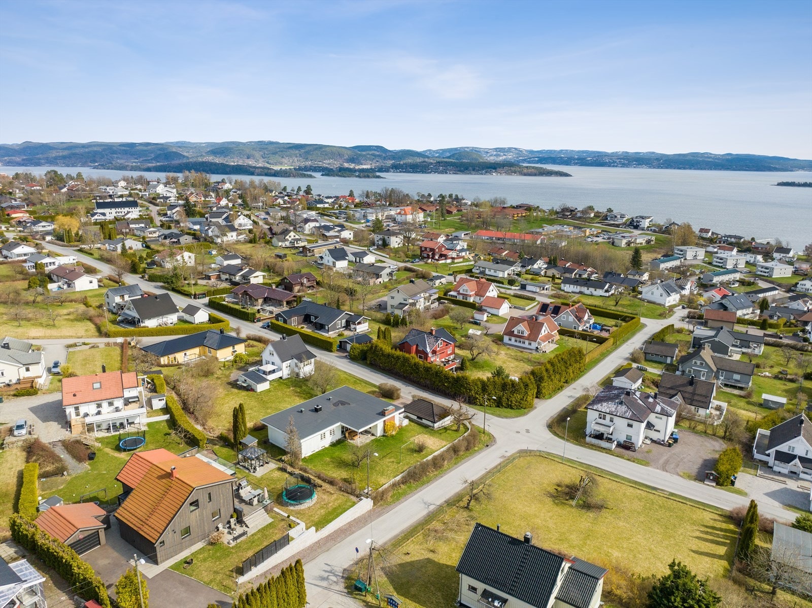 Lekker enebolig med fantastisk sjøutsikt Galleribilde