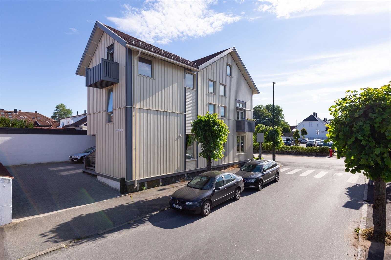 Sameiet har adkomst via Sverdrups gate. Galleribilde
