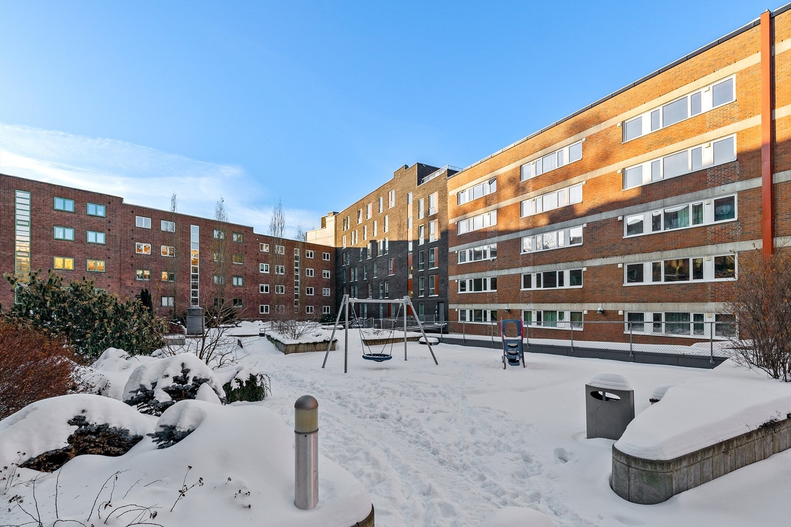 Fellesareal tilrettelagt både for små og store. Galleribilde