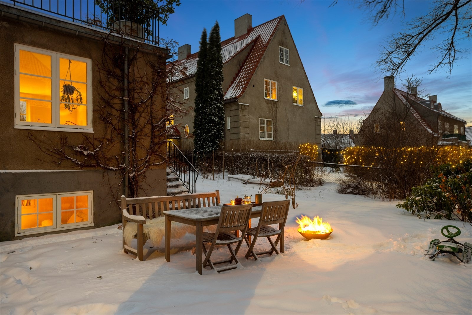 En hyggelig og familievennlig bolig med fantastisk beliggenhet i hjertet av Ullevål Hageby. Galleribilde